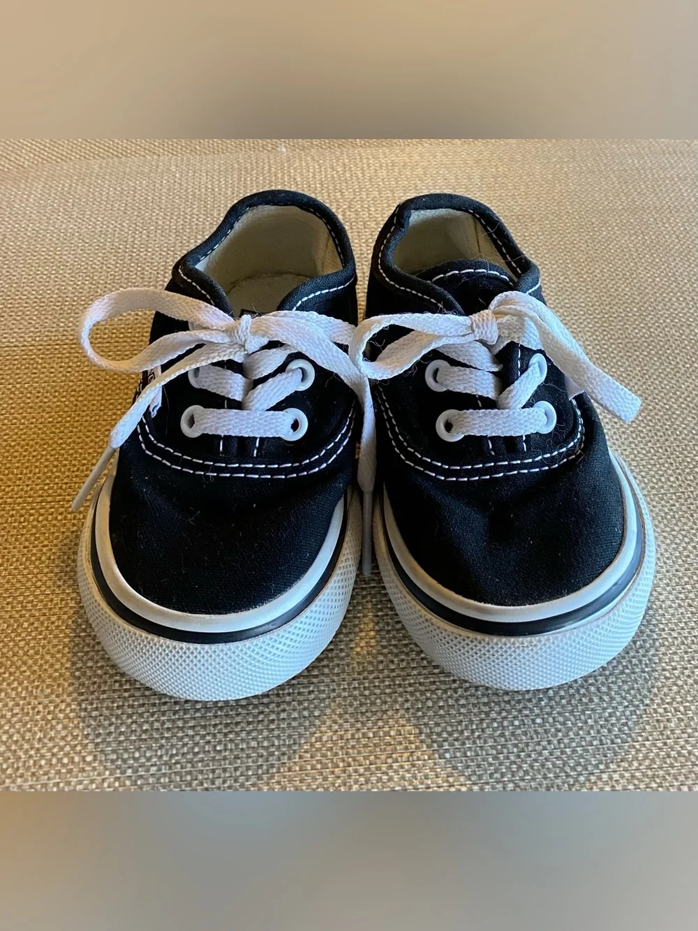 Toddler Authentic VANS Black/White Sneakers Shoes Size 4